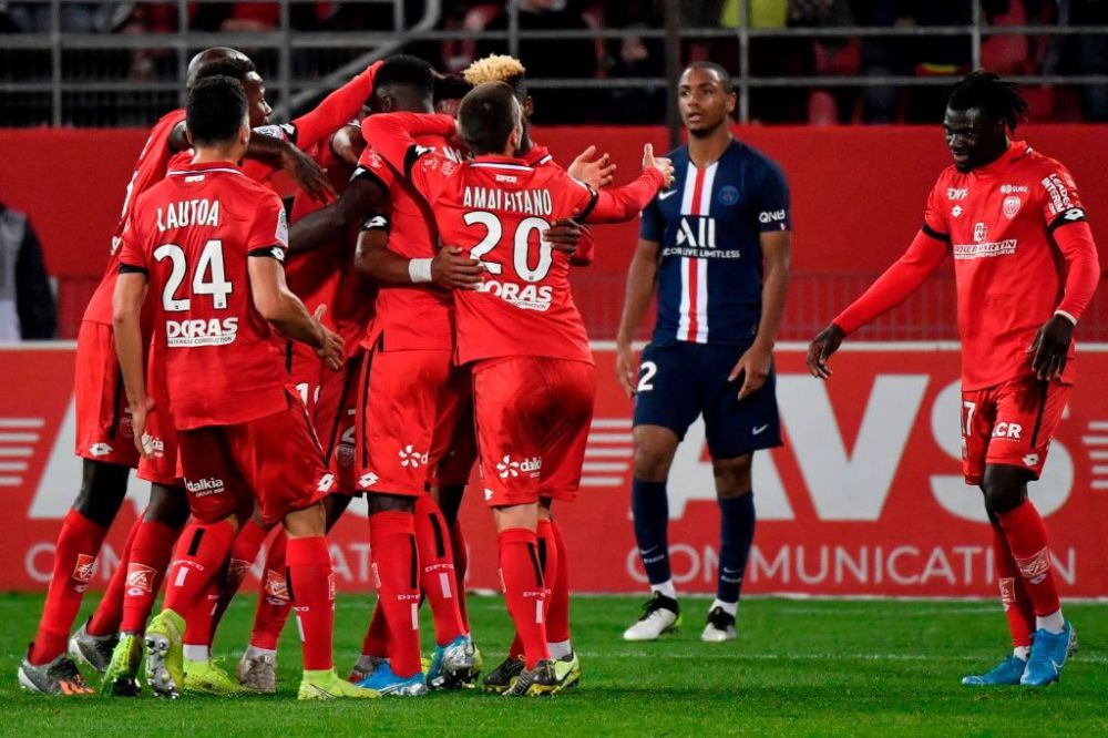 PSG förlorar redan sin tredje match för säsongen. 12 spelade matcher totalt Speltips, Sport, Betting, News, Nyhet, Fotboll, Dijon, PSG