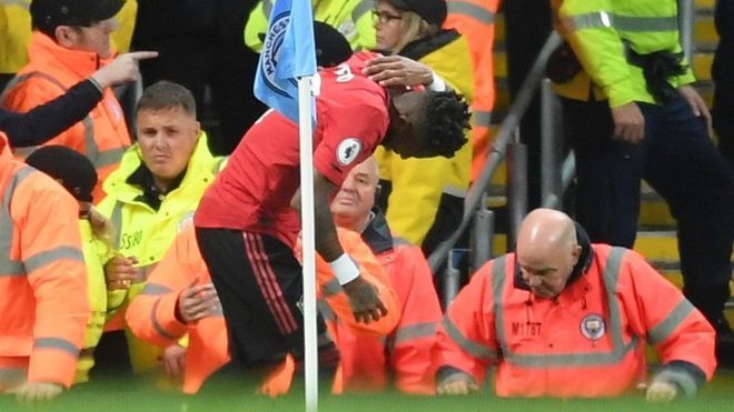 United-mittfältaren Fred säger att han blev träffad av ett objekt under lördagens derby Speltips, Betting, Sport, Nyhet, News, Fotboll, Manchester, Derby, Fred